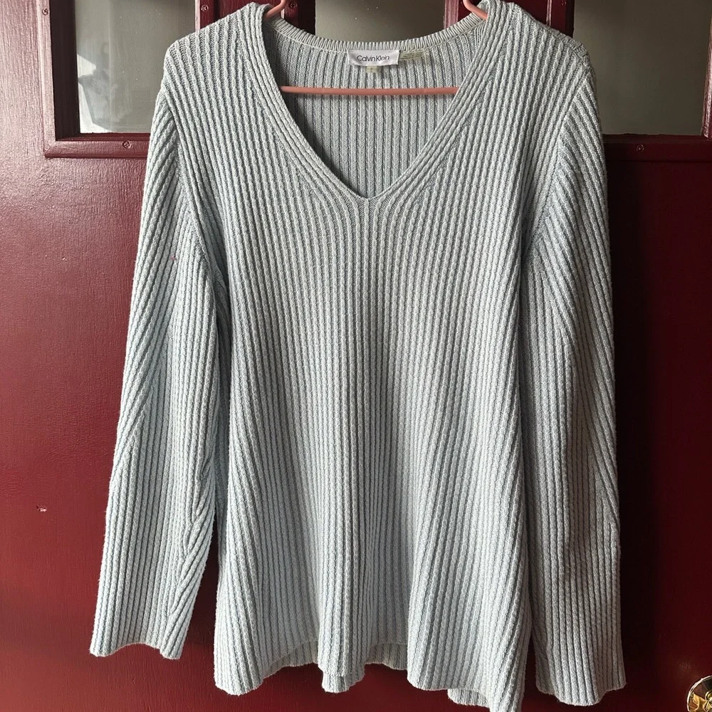Calvin Klein V-Neck Ribbed Sweater - Picture 1 of 3